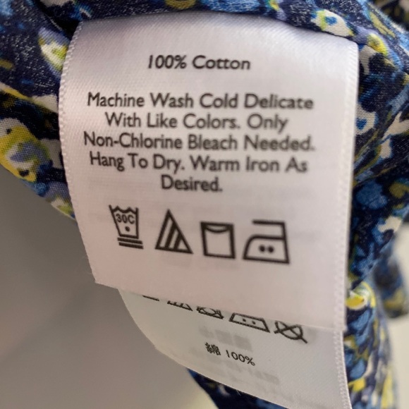 Eddie Bauer floral long sleeve button down blouse - Picture 5 of 5